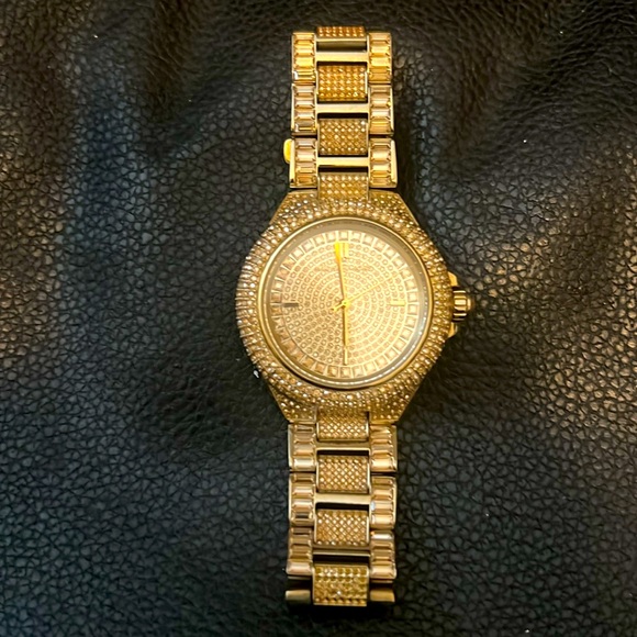 MK Watch - Picture 6 of 6